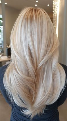 Hair Color Platinum Blonde, Blonde Platinum, Bright Blonde Hair, Summer Blonde Hair, Bright Blonde