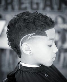 Burst Fade Mullet Design, Kids Haircut Designs For Boys, Side Haircut Designs Men, Fades With Designs, Burst Fade Designs Freestyle, Kids Burst Fade, Drop Fade With Design, Boys Haircut With Design On Side, Burst Fade Designs