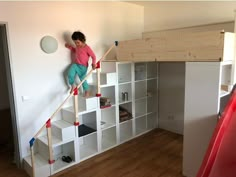 Ikea Loft Bed Stairs Hack, Kallax Stairs, Ikea Kallax Bed Hack, Kallax Kids Room, Box Room Bedroom Ideas, Build A Loft Bed