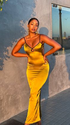 Look like the Oshun Goddess you are in our stunning golden slip backless dress that hugs your every curve. Deep Neckline Dress, Goddess Wardrobe, Beyoncé Fashion, Goddess Look, Goddess Outfit Ideas, Goddess Fashion, Goddess Outfit, Yellow Clothes, Golden Dress