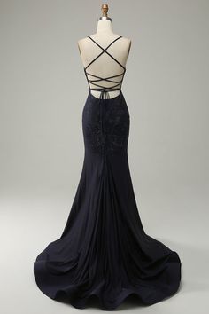 Black Mermaid Prom Dresses, Snatched Prom Dress, J Prom Dresses, Prom Dresses Back Design, Long Prom Dress Ideas, Prom Dress For Pale Skin, Dark Color Prom Dresses, Black Prom Dress Long Elegant, Prom Dress Back Design