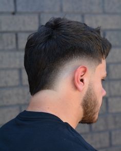 Mid Burst Fade Straight Hair, Crop Top Fade Haircut, Crop Top Haircut Men, Mohawk Hairstyles Men Faded, Short Mullet Fade, Short Mohawk Fade, Crop Top Fade, Crop Fade