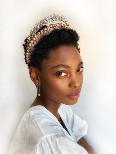 The Lea Silk Pearl and Crystal Crown is a wide headband wrapped in blush silk, alternating from pearls to clear Swarovski crystals. This headband can give your hair style a major change in a matter of seconds. Easy to wear, matches with anything and good to layer! Made in NYC Ear Piercings Industrial, Headband Wrap, Short Afro, Silk Headband, Crystal Crown, Wide Headband, Pearl Headband, Love Hair, Afro Hairstyles