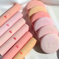 pink peach purple pastel aesthetic makeup lip balm pink aesthetic light purple peach aesthetic makeup aesthetic makeup products Make Up Kits, Koleksi Makeup, Organization Aesthetic, Makeup Geek Eyeshadow, Maybelline Eyeshadow, Alat Makeup, Peach Makeup, Lip Balm Collection, Makeup Books