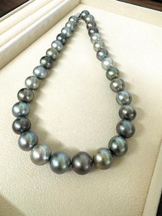 Tahitian Pearl Necklace. 31 Counts. 13 - 14 mm (approximate) 17 1/2 long. Tahitian Pearl Necklace, Tahitian Pearls, Tahiti, Chain Styles, Pearl Necklace, Favorite Jewelry, Wedding Gifts, Beauty Book, Beaded Necklace