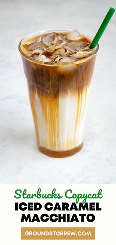 Copycat Iced Coffee, Caramel Macchiato At Home, Iced Caramel Macchiato Recipe, Carmel Macchiato, Caramel Macchiato Recipe, Homemade Starbucks, Iced Caramel Macchiato, Macchiato Recipe, Homemade Iced Coffee