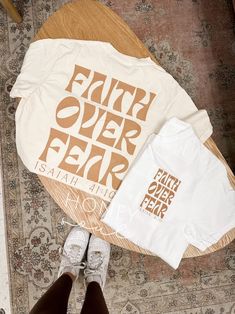 Faith Over Fear Graphic Tee Screen Print Graphic Tshirt Christian Apparel Christian Tshirt Graphic Christian Tee - Etsy Cute Tshirt Svg, Cute Trendy Shirt Designs, Christian Tshirt Design Ideas Aesthetic, Print Clothes Design, Hand Painted Tshirts Aesthetic, Easy Tshirt Design, Tshirt Front Design, Cute Tee Shirt Designs, Etsy Tshirts Design