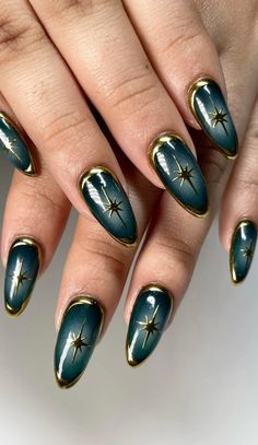 Rockstar Girlfriend Nails, Medieval Nails, Lotr Nails, Viking Nails, Dark Academia Nails, Nail Sunny, Winter Nail Art Designs, Usa Nails, Witchy Nails