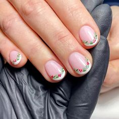 21 Short Winter Nail Ideas