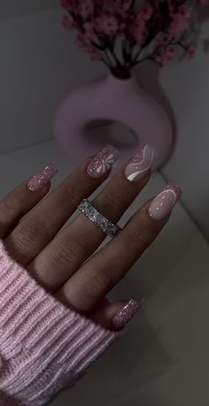 December Nails, Hello Nails, Edgy Nails, Short Nails Art, Acrylic Nails Coffin Pink, Nail Designs Glitter, Pink Acrylic Nails, Nails Desing, Dream Nails