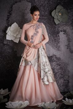 Dhoti Salwar, Indian Dress Up, Baju Kahwin, Ramp Walk, Organza Gown, Sangeet Outfit, Usa Trip