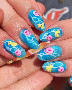 Pool Nails Summer, Pool Party Nail Designs, Swimmer Nails Designs, Cute Waterpark Nails, Pool Themed Nails, Swim Nails Designs, Swimming Pool Nail Art, Cute Nail Ideas For Summer Simple, Rubber Ducky Nails