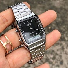 Vintage Saat, Casio Vintage Watch, Casio Vintage, Fancy Watches, Retro Watches, Vintage Watches For Men, Classy Jewelry, Stylish Watches, Mens Accessories Jewelry