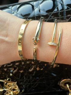 Cartier, bracelets Cartier Panthere Bracelet, Classic Cartier Gold Bracelet Gift, Cartier Bracelet Panther, Cartier Elegant Gold Luxury Bracelet, Luxury Cartier 14k Gold Bracelet, Cartier Panther Jewelry, Cartier Panther, Cartier Panthere, Cartier Bracelet