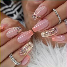 Add a pop of color with these vibrant pink nails. Perfect for any season, these nail designs are a great addition to your style. Try these acrylic nails and nail ideas for a bold look. Get inspired with nail inspo and summer nails trends! #Nails #SummerNails #NailIdeas #NailsAcrylic #NailDesigns #BeachNails #AlmondNails #NailInspo #PinkNails
Etiquetas: #Nails #SummerNails #NailIdeas #NailsAcrylic #NailDesigns #BeachNails #AlmondNails #NailInspo #PinkNails