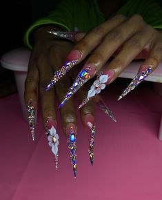 Cardi B Nails, Boujee Nails, Planet Nails, Bad Nails, Quinceanera Nails, Decorative Nails, Super Cute Nails, Unique Acrylic Nails, Girls Nails