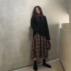 High Waisted Plaid Skirt, Women Midi Skirt, Dark Academia Outfits, Dark Academia Outfit, Academia Outfits, Dark Academia Fashion, Long Skirt Outfits, Japanese Harajuku, Academia Fashion