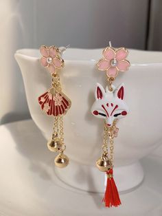 Fox & Tassel Mismatched Drop Earrings Multicolor    Zinc Alloy     Women Fashion Jewelry, size features are:Bust: ,Length: ,Sleeve Length: Kitsune Earrings, Genshin Impact Earrings, Mismatch Earrings, Japan Jewelry, Fox Jewelry, Mismatched Earrings, Bracelet Diy, Funky Jewelry, Pretty Bracelets