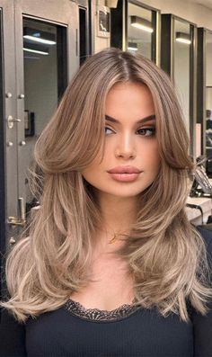 Interesting Hair Colour Ideas For Colder Months : Milk Tea 90s Inspired Haircut Icy Brown Hair With Highlights, Milk Tea Brown With Highlights, Milk Brown Hair With Highlights, Smokey Beige Hair Color, Milk Tea Ash Brown Hair Color, Blonde Milk Tea Hair, Soft Beige Blonde Hair, Milk Tea Blonde Highlights