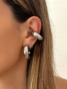 Silver Tube Cuff (Matches our Silver Tube Hoops) Material: Silver Plated over Premium 316L Stainless Steel Care: Water/ Sweat Resistant (No Discoloration or Tarnishing) Very Lightweight and Perfect for Everyday Wear Cuff Piercings, Earcuffs Earrings, Big Silver Earrings, Silver Earrings Aesthetic, Earrings Cuffs, Ear Cuff Silver, Dope Jewelry Accessories, Silver Ear Cuff, Casual Jewelry