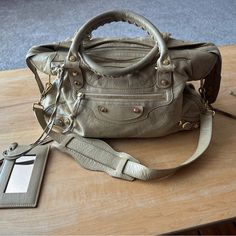 Balenciaga City Bag Shoulder Bag, Made In Italy 1157482616c568008 Tan/Brown Leather, Gold Hardware, Zippers All Work Used, Good Condition, See Photos. All Sales Final. No Returns/Refunds Bags Balenciaga, City Bag, Balenciaga City Bag, Bag Shoulder, Tan Brown, Gold Hardware, Balenciaga, Brown Leather, Limited Time