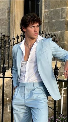 Classy Prom Suits Men, Men’s Blue Suit Ideas, Grad Suits Men Prom, Prom Suit Inspo Men, Prom Suits For Men 2023, Grad Suits Men, Gala Suits For Men, Men Gala Outfit, Mens Hoco Outfit