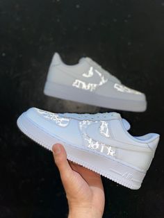 AIR FORCE 1 ➖ DIOR ⁠⁠REFLECTEUR ⁠⁠ Découvrez ce grand classique sur notre e-shop : ⁠⁠⁠ 🌐labellesneaker.fr⁠⁠⁠ ��⁠⁠⁠⁠⁠ ⁠⁠⁠⁠#af1 #nike #af1custom #rouencity #atelierdartiste #dior #diorshoes #customshoes #custom #af1dior #labellesneaker #eshop #paintingoftheday #picoftheday⁠⁠ #sneakers Af1 Nike, Air Force 1 High, Dior Shoes, Bank Account, Air Force 1, Drain