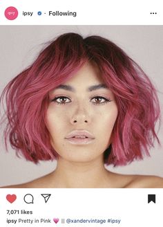 #pinkhair #pinkmakeup #ipsy Modern Bob Hairstyles, Blonde Bob Haircut, Medium Bob Haircut, Wavy Bob Hairstyles, Short Hair Trends, Bob Hairstyles For Fine Hair, Best Short Haircuts, Short Bob Hairstyles, Hairstyles Haircuts