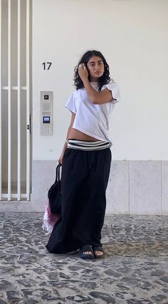 “Lilsweeets” on tiktok Chill Fits, Elegant Tattoos, Cute Fits, New Wardrobe, Spring Summer Outfits, Fitness Inspo, Smart Casual, Aesthetic Clothes, Favorite Outfit