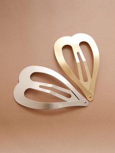 Composition : Brass, MetalColor : Silver, GoldCountry of Origin : Republic of Korea Heart Hair Pin, Heart Hair, Metal Heart, Hair Pins, Hair Clips, Hair Accessories, Women Accessories, Brass, Hair