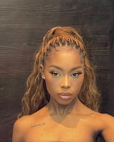 Braids For Graduation Cap, Pick And Drop Boho Braids, Pick And Drop Braids Hairstyles Curls, Braids Pick And Drop, Light Brown Braids With Curls, Pick Up And Drop Braids, Blonde Pick And Drop Braids, Cute Box Braids Hairstyles With Color, Pick N Drop Braids