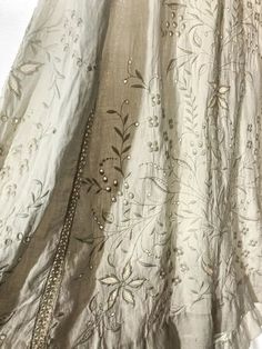 True vintage Victorian Edwardian or 1900s linen dress skirt, embroidery, lace M | eBay Elegant Long Skirt With Resham Embroidery, Bohemian Dress With Resham Embroidery In Raw Silk, Traditional Beige Lace Dress, Elegant Skirt With Resham Embroidery In Traditional Drape, Spring Embroidered Raw Silk Dress, Spring Raw Silk Embroidered Dresses, Intricate Embroidered Long Wedding Dress, Beige Raw Silk Dress With Resham Embroidery, Beige Dresses With Intricate Embroidery In Traditional Drape