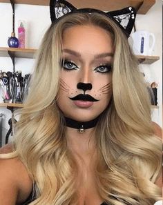 Nem Halloween Makeup, Cat Costume Makeup, Halloween Makeup Ideas For Women, Pretty Halloween Makeup, Simple Cat Makeup, Black Cat Halloween Costume, Pelottava Halloween, Maquillage Halloween Simple