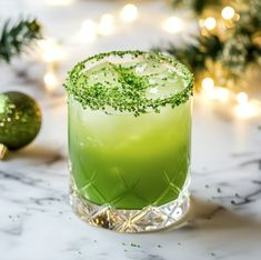 10 Easy Christmas Punch Recipes! - Slimming Violet - Recipes & Cooking Advice Easy Christmas Punch Recipes, Easy Christmas Punch, Violet Recipes, Easy Punch Recipes, Easy Punch, Christmas Punch Recipes, Vegan Thanksgiving Recipes, Christmas Punch, Cooking Advice