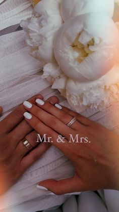 Photos Of Wedding Rings, Civil Wedding Ideas, Couples Items, Civil Wedding Photos, Wedding Stories