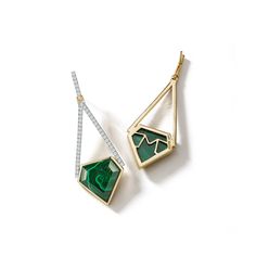 14kt Suspended Malachite Pentagon Earrings This stunning geometric shaped earring is visually bold with its striking malachite gemstone. Beautifully made in New York City of solid 14kt yellow gold and handset with diamonds. 14kt Gold 7.12gm Gold 0.86ct Diamonds 15mm x 14.7mm Malachite Post Back Made in New York Geometric Jewelry Minimalist, Geometric Jewellery, Gold Dangling Earrings, Art Jewelry Design, Gold Dangle Earrings, Yellow Gold Earrings, Silver Jewelry Design, Nova York, Geometric Jewelry