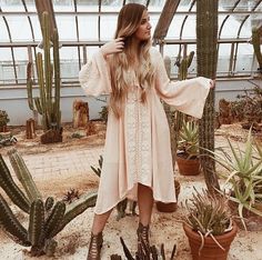 TEELYNN Long Sleeve Tunic Dress – A Lark And A Lady Casual Gowns, Bohemian Midi Dress, Vestidos Casual, Women Tunic, Dress Decoration, Boho Embroidery, Long Sleeve Tunic Dress, Boho Dresses Long, Estilo Hippie