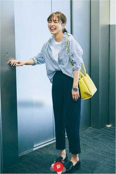 Japanese Office Outfits Women, Casual Spring Outfits Women, Japan Fashion Casual, Japanese Fashion Women, Minimalist Fashion Women, Winter Mode, Stylish Work Outfits, Japanese Outfits, Casual Work Outfits