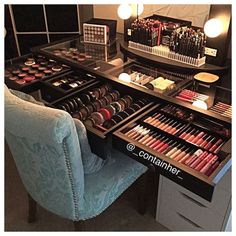 Makeup Station, Some Makeup, Makeup Organization Vanity, Makeup Room Decor, Beauty Organization, Diy Vanity