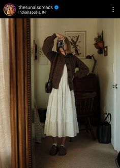 Dress Scandinavian Style, August Outfit Aesthetic, Minimal Cottagecore Outfits, Summer Outfit Cottagecore, Prairie Core Fashion, Little Cottonwood Dress, Jo March Inspired Outfit, Ethereal Everyday Outfit