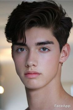 Round Face Men, Wavy Hair Men, Men Haircut Styles, Corte De Cabelo Masculino, Round Face Haircuts, Mens Haircuts Short, Trendy Haircuts