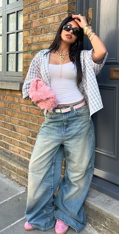 Streetwear Fits Women, 90s Summer Outfits Aesthetic, Street Style Outfits Casual, Fashion Mistakes, Mode Inspo