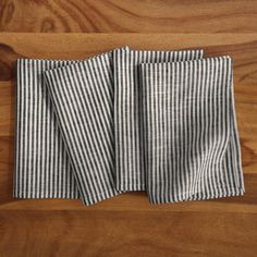 Narrow stripes bring a casual accent to a table setting and mix well with a variety of patterns. Our 100% linen stripe napkins are perfect for casual get-togethers or everyday dining. Available in a variety or colors and arrive as a set of four. Color: Black/White | Solino Home Narrow Stripe - 100% Pure Linen Dinner Napkins Linen in White / Black | 20 H x 20 W x 0.3 D in | Wayfair Christmas Cloth Napkins, Fabric Napkins, Linen Dinner Napkins, Striped Table Runner, Fabric Napkin, Striped Table, White Napkins, Black And White Fabric, Popular Colors