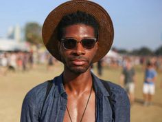 The best-dressed music fans spotted at ACL Fest - CultureMap Austin Austin City Limits Outfit Men, Acl Outfits Festivals, Acl Music Festival