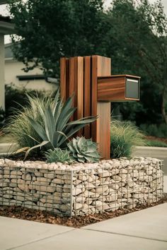 13 Brilliant Mailbox Flower Bed Ideas to Wow Your Neighbors 22 Cool Mailbox Ideas, Modern Mailbox Ideas, Creative Mailbox Ideas, Modern Mailbox Diy, Modern Mailbox Post, Mailbox Flower Bed Ideas, Mailbox Flower Bed, Modern Mailbox Design, Creative Mailbox