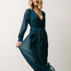 Gorgeous Dress! Too Big For Me And Out Of The Return Window. So Comfortable Too! Long Sleeve Maxi Dress For Bridesmaid In Fall, Long Sleeve Maxi Dress For Fall Bridesmaid, Hunter Green Maxi Dress, Olive Maxi Dress, Burgundy Maxi Dress, Maxi Dress Summer, Baltic Born, Surplice Neckline, Nursing Friendly