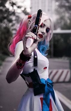 The Joker Cosplay, Arley Queen, Harley Quinzel, Joker Y Harley Quinn, Cosplay Tumblr, Harley Quinn Halloween, Margot Robbie Harley Quinn, Margot Robbie Harley, Harley Quinn Drawing