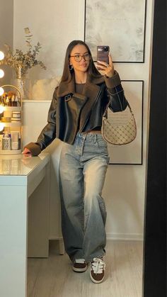 Fall Inspo 2024, Winter Ootd Ideas, Winter Ootd Aesthetic, Fall Outfits Aesthetic 2024, Casual Outfits For Short Women, Outfits Shein Fashion Styles, Outfit Fall 2024, Ideas De Outfits Juveniles, Outfits Aesthetic Invierno