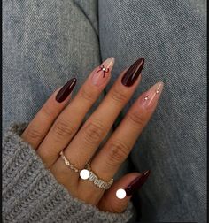 Maroon Nails, Her Nails, Burgundy Nails, White Nail, Brown Nails, Xmas Nails, Classy Nails, Pretty Acrylic Nails