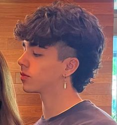 Mullet For Round Face Men, Male Wolfcut Hairstyle, Short Mullet Fade, Center Part Mullet, Mullet Middle Part, Hairstyle According To Face Shape, Burst Fade Mullet, Wavy Mullet, Mullet Boy